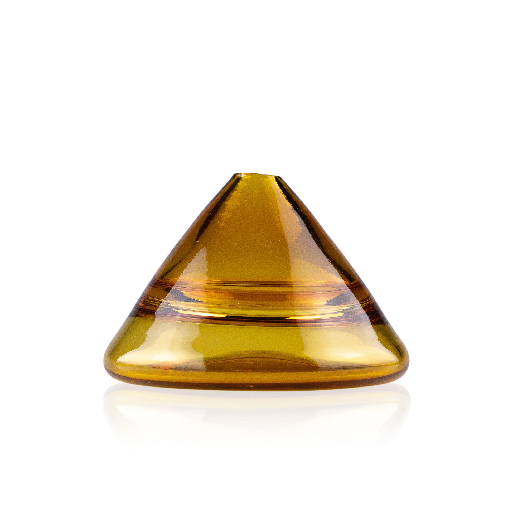 Unconventional halo vase with a conical shape, arranged in a staggered formation and reflected on a glossy surface, highlighting their sleek and contemporary design.